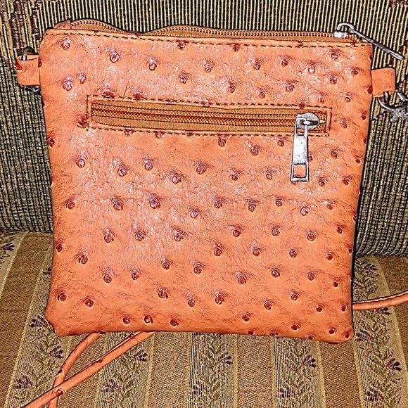 Jouel Orange Faux Ostrich Leather Rosette Clutch/Crossbody Bag - Picture 3 of 3